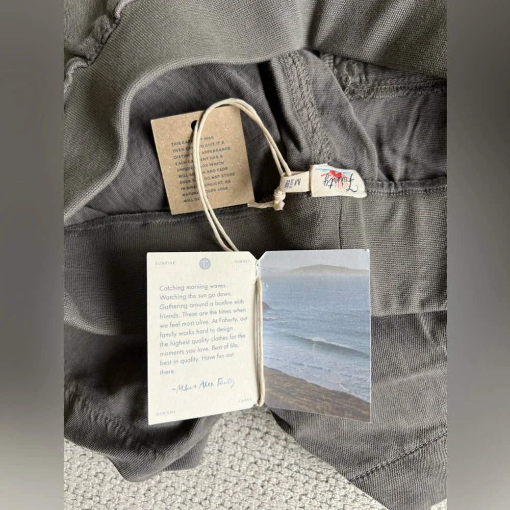 NWT Faherty Arlie Day Short - Picture 2 of 4